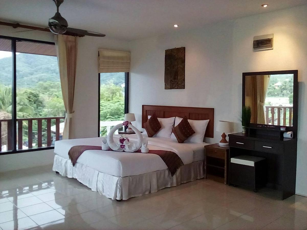Baan Chayna Hotel Strand Bang Tao Exterior foto
