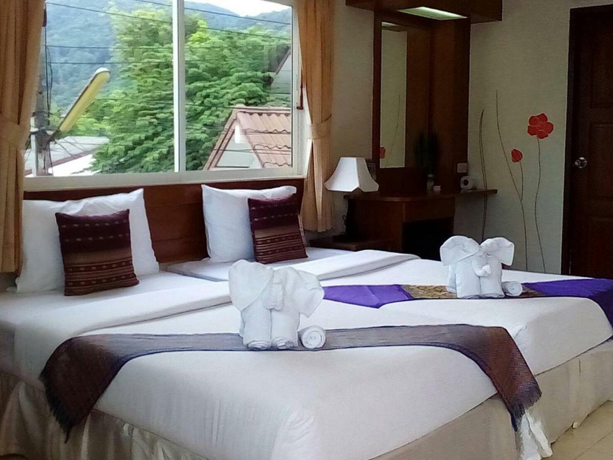 Baan Chayna Hotel Strand Bang Tao Exterior foto