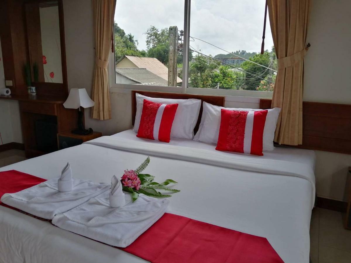 Baan Chayna Hotel Strand Bang Tao Exterior foto